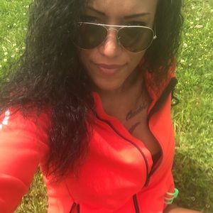 Meet your Posher, Natasha